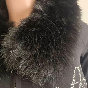 เสื้อแจ็คเก็ตขนเฟอร์ผู้หญิงปี 2026 สไตล์สตรีทแวร์ Y2k เสื้อฮู้ดครอปแขนยาวขนเฟอร์ และชุดวอร์มขายาว - Product Image 4