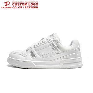 Baskets blanches <span class=keywords><strong>Chaussures</strong></span> Vente en gros Fabricant chinois Personnalisé Designer Logo Marque Mode Grosses Baskets Pour Hommes Femmes <span class=keywords><strong>Chaussures</strong></span> De Luxe - Product Image 1