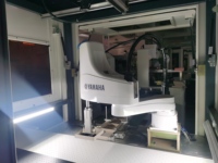 Machine peut fabriquer des dossiers en papier couvercle de boîte-cadeau et boîte en carton rigide avec système de position visuelle automatique