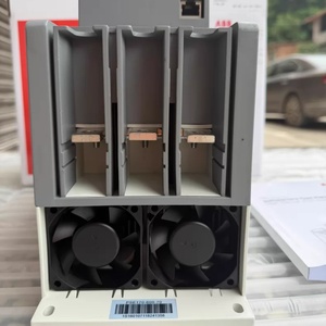 ABB ซอฟต์สตาร์ทเตอร์แบบใช้งานง่ายรุ่นดั้งเดิม PSE170-600-70 ตัวควบคุมการสตาร์ทมอเตอร์แบบนุ่มนวล พร้อมระบบบายพาสในตัว - Product Image 3