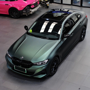 Pellicola Protettiva per Auto in TPU PPF di Alta Qualità, Rivestimento Completo in Vinile Effetto Metallo Verde Scuro Autorigenerante - Product Image 1