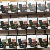 Vente en gros d'accordeur de guitare noir ukulélé numérique à clipser violon basse de haute qualité Oem Logo personnalisé pour accessoires de guitares