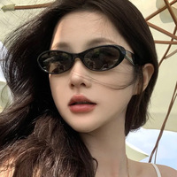 Lunettes de soleil œil de chat rétro Y2K 2026 pour femmes et hommes, petites lunettes de soleil ovales de luxe, protection UV400, lunettes de soleil vintage, lunettes de mode