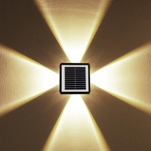 <span class=keywords><strong>Lampe</strong></span> murale <span class=keywords><strong>solaire</strong></span> LED d'extérieur étanche IP65, lumière blanche chaude, pour jardin et cour, avec corps carré en PC et fonction d'éclairage vers le haut et vers le bas - Product Image 2