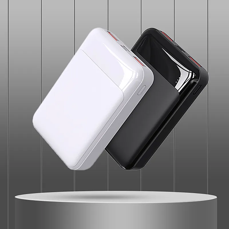 Ventes de produits stables personnalisés Vente en gros de batteries externes minces USB C 10000mah Chargeur portable à charge rapide PowerBank
