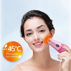 Nouvelle brosse nettoyante sonique pour le visage en silicone miniature, brosse nettoyante pour la peau du visage en silicone avec chaleur, utilisation à domicile - Product Image 3