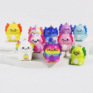 Adorable Cartoon Salamander Slow-Rise Porte-clés Hypoallergénique PU Foam balle anti-stress Mignon compagnon de bureau pour enfants Adultes Garçons Filles - Product Image 3
