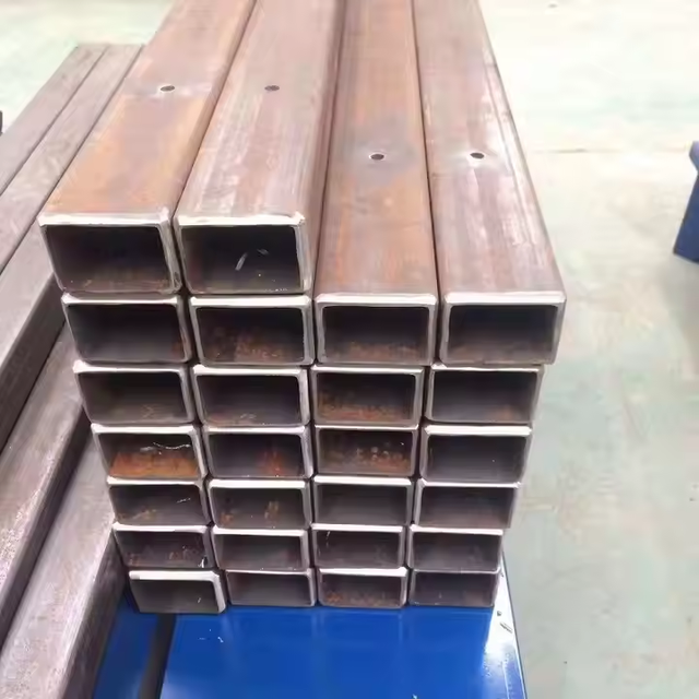 Carbon Steel pipes SC-331