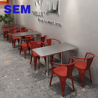 Ensemble table et chaises rectangulaires modernes en acier inoxydable SEM pour restaurant, café, jardin, salle à manger