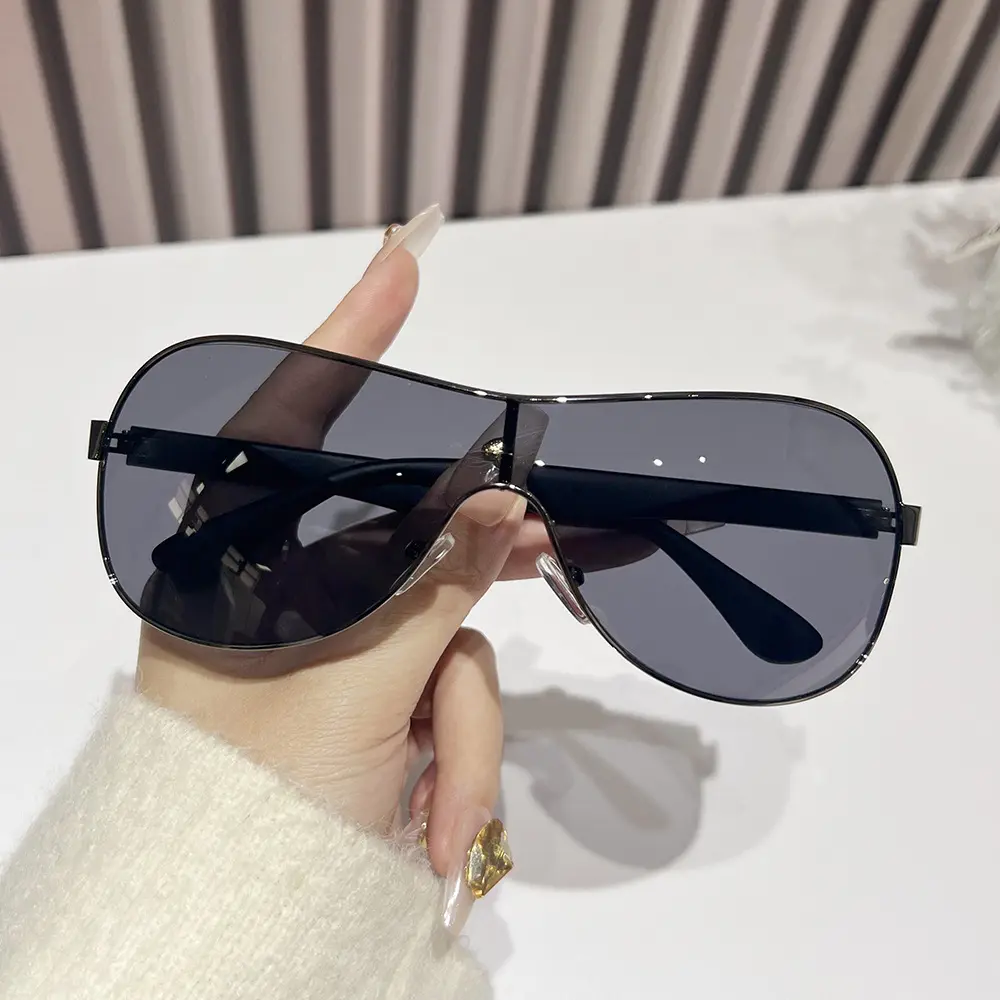 2024 nuovi occhiali da sole da guida interi alla moda con grande montatura occhiali da sole personalizzati da uomo con Logo personalizzato