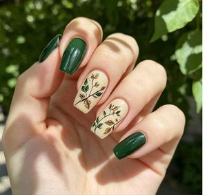 Uñas Postizas Green Leaf, Forma Cuadrada Mediana, Base <span class=keywords><strong>Verde</strong></span> Oscuro y Crema, Diseño de Ramas Pintadas a Mano, Puntas de Uñas Reutilizables - Product Image 5