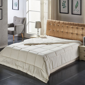 Collection de hôtels <span class=keywords><strong>5</strong></span> étoiles en gros : Garnissage de <span class=keywords><strong>couette</strong></span> moelleux et léger pour hôtels - Product Image 1