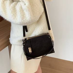 Women's <b>Small</b> Square <b>Box</b> Bag Ebony Color Zipper Closure Classic Style Crossbody Shoulder Bag For Everyday Outfits Spring 2026 - Product Image 4