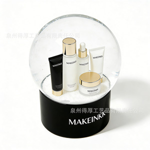 Set de Regalo para el Cuidado de la Piel MAKEINKK, Diseño de Bola de Nieve de Cristal, Regalo de Belleza Personalizado VIP, Decoraciones Navideñas - Product Image 2