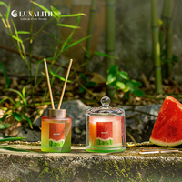 Diffuseur de parfum en verre dégradé pastel à la pastèque, marque privée |   Diffuseur de parfum personnalisé avec 120 ml d'huile essentielle pour la promotion de la marque