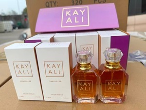 น้ำหอมขนาดพกพา <span class=keywords><strong>Kayali</strong></span> กลิ่นหอมแบบอาหรับแท้ 30 มล. <span class=keywords><strong>Kayali</strong></span> Vanilla 28 Parfum น้ำหอม <span class=keywords><strong>Kayali</strong></span> ขายส่ง - Product Image 4