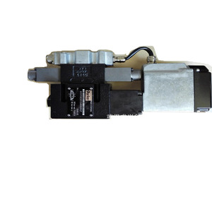 วาล์วไฮดรอลิกแบบสัดส่วน Parker รุ่น D41FHE01C4NB0048 วาล์วเปลี่ยนทิศทาง ติดตั้งบนแผงเหล็กหล่อ - Product Image 5