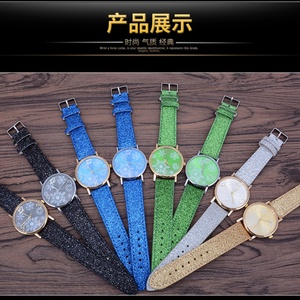 Montre pour femme à cadran flocon de neige, nouvelle collection, très tendance, bracelet en cuir couleur vive, mouvement à quartz, vente en gros - Product Image 2