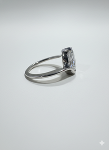 Bague ouverte ajustable en argent 925 / or blanc 10K 14K 18K avec diamant de laboratoire taille poire, en vente - Product Image 3