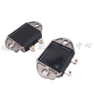 ตัวควบคุมแรงดันไฟฟ้าอเนกประสงค์สำหรับยานยนต์ FTD-1403A 14V 1500W FTD-2403A 28V 2000W DC เฟสเดียว อะลูมิเนียม รีเซ็ตอัตโนมัติ - Product Image 1
