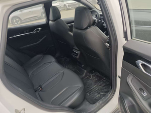 Nuovo Geely Coolray Binyue L 1.5T DCT 2025: <span class=keywords><strong>Modelli</strong></span> <span class=keywords><strong>SUV</strong></span> Economici in Cina, Vendita Calda in Tutto il Mondo - Product Image 6