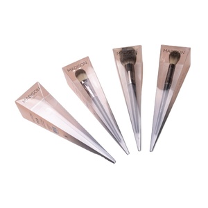 Pyramidal Shape Luxury High Quality Cosmetic Brush Clear Acetate Packaging Clear Plastic Box XHYL-037