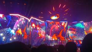 Pantalla LED SMD Transparente para Exteriores, Brillo <span class=keywords><strong>de</strong></span> 4500nits, Paso <span class=keywords><strong>de</strong></span> Píxeles P3.91-7.82, para Tiendas Minoristas, Plazo <span class=keywords><strong>de</strong></span> Entrega <span class=keywords><strong>de</strong></span> 7-15 Días - Product Image 3