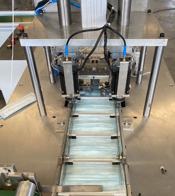 Automatic Flat Mask Making Machine