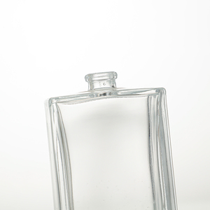 Sang Trọng Tùy Chỉnh 30Ml 50Ml 100Ml Vuông Trong Suốt Thủy Tinh Phun Nước Hoa Chai Vàng Và Bạc Hat - Product Image 4