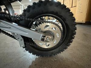 Nouvel arrivage de moto 2 temps refroidie et diffusée <span class=keywords><strong>petite</strong></span> <span class=keywords><strong>taille</strong></span> <span class=keywords><strong>50CC</strong></span> Dirt Bike <span class=keywords><strong>pour</strong></span> enfants - Product Image 6