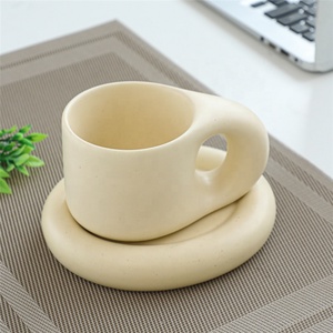 Madou – tasses en céramique de café et thé de noël multicolores, 270 Ml, vente en gros - Product Image 3