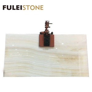 Haute Qualité Poli Naturel Veine Blanc Ivoire Dalles de Marbre Onyx - Product Image 1