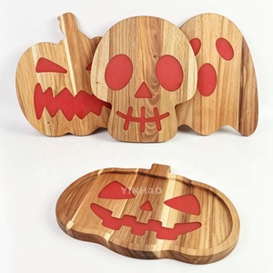 Planche à <span class=keywords><strong>fromage</strong></span> YINHAO pour Halloween, en forme de fantôme et de citrouille, pour la découpe et le service de charcuterie, idéale pour les fêtes de Halloween et la décoration de la maison - Product Image 1