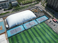 Nouvelle conception de tente de football gonflable, dôme d'air sportif, dômes d'air pour l'école, pratique et durable