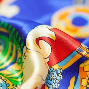 In Voorraad Changxing Polyester 50D Satijn Glanzende Zijdeachtige Weave Stof Digital Print Uw Eigen Ontwerp