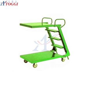Escalera Plegable de <span class=keywords><strong>Metal</strong></span> con Ruedas y Barra de Seguridad - Product Image 4