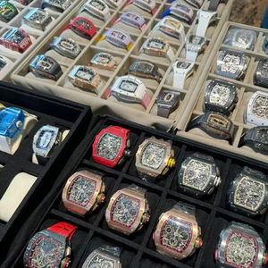 Reloj Mecánico de Lujo de Alta Gama, Venta Caliente 2026, Función de Cronógrafo, Caja Negra, Decoración con Rayas Azul-Verde para Deportes al Aire Libre - Product Image 2