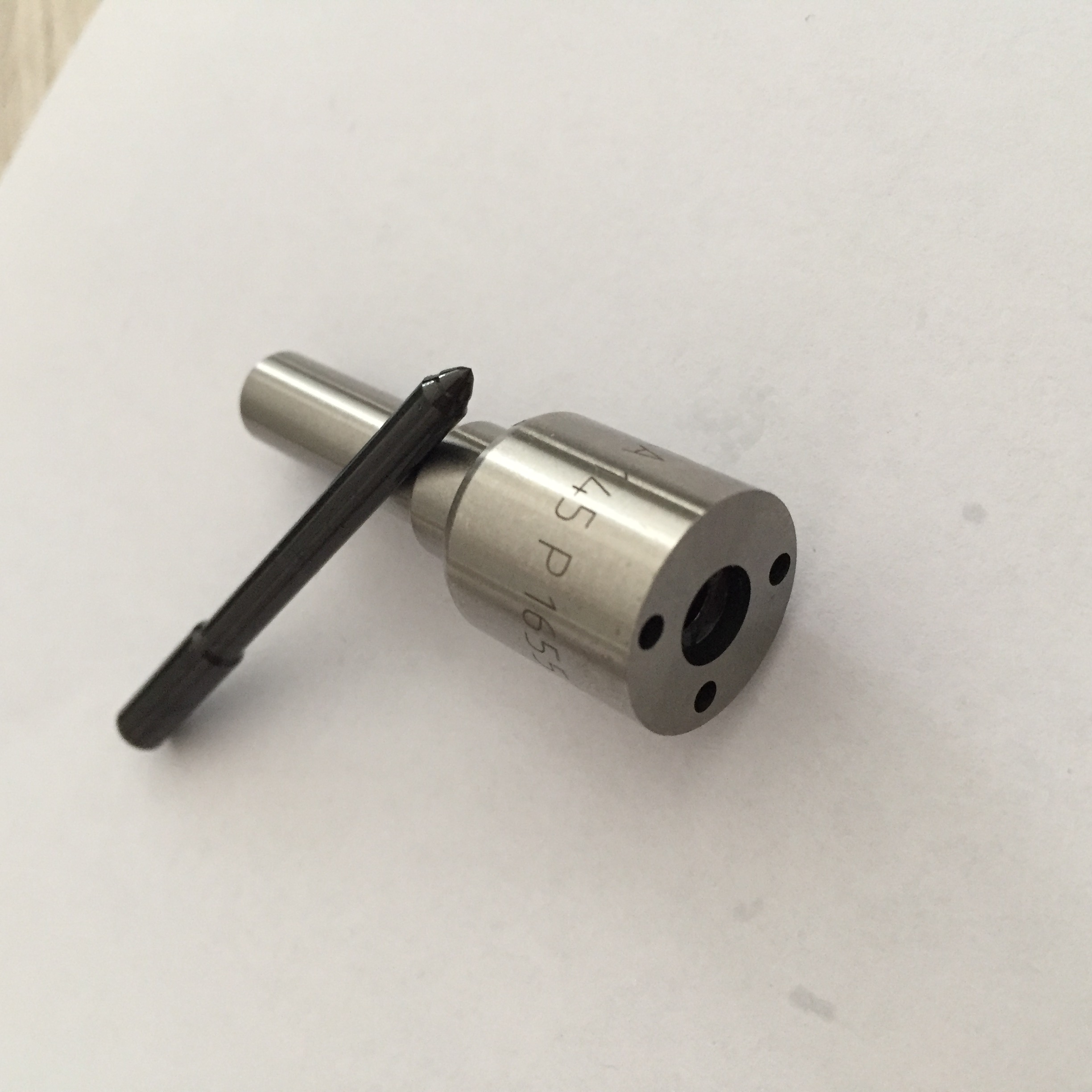 High Quality New Common Rail Diesel Fuel Injector Nozzle DLLA150P1080 DLLA150P1085 DLLA155P1030 DLLA152P798 DLLA152P1115
