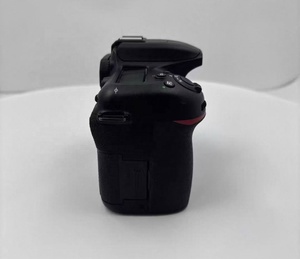 Cámara de Segunda Mano Original de Alto Rendimiento D7500, 21MP, APS-C CMOS, Resolución <span class=keywords><strong>4K</strong></span>, Solo Cuerpo - Product Image 3