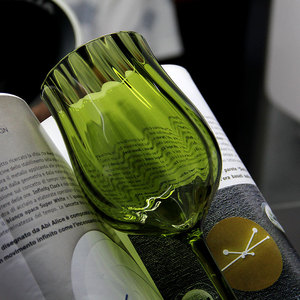 Verre à vin vert vintage français soufflé à la main, <span class=keywords><strong>forme</strong></span> tulipe, avec pied, pour <span class=keywords><strong>champagne</strong></span> et vin rouge, idéal pour les mariages et événements - Product Image 3