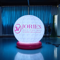 Modèle de balle de golf gonflable géante en PVC personnalisée Ballon publicitaire illuminé par LED pour les activités de plein air