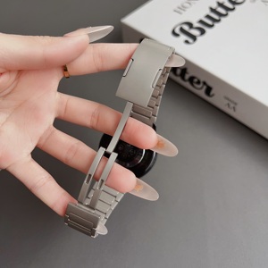 BEEFLYPOWER Correa Metálica de Titanio de 22 mm con Botón I, Correa Transpirable de Acero Inoxidable para Relojes Inteligentes Samsung Galaxy 46 mm/3/Huawei GT - Product Image 6