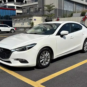 2017 Mazda3 Axela 4 portes 5 places berline 1.5L modèle de confort automatique, voiture compacte 2WD voiture d'occasion bon marché pour l'exportation - Product Image 1