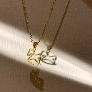Colliers pendentifs carrousel en strass <span class=keywords><strong>à</strong></span> thème contes de fées pour femmes et filles, <span class=keywords><strong>bijoux</strong></span> créatifs avec chaîne de clavicule, accessoires quotidiens - Product Image 3
