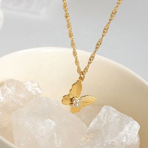 Collar con colgante de plata Popular <span class=keywords><strong>2022</strong></span> para niñas, collar de amistad con mejor amigo, abalorio de mariposa de acero inoxidable para fiestas - Product Image 2