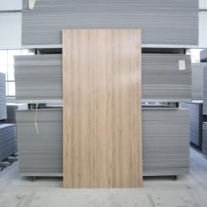 Panneau mural en PVC pour revêtement mural, grain de <span class=keywords><strong>bois</strong></span> naturel, durable, léger, imperméable, ignifuge, facile à nettoyer, pour intérieur - Product Image 1