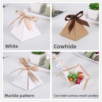 Boîte à bonbons créative en forme de triangle, fournitures de mariage, boîte cadeau, boîte à gâteau de mariage, personnalisation
