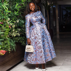 Vendita calda abiti da sera Maxi <span class=keywords><strong>spacco</strong></span> stampato <span class=keywords><strong>in</strong></span> <span class=keywords><strong>raso</strong></span> O collo - Product Image 5