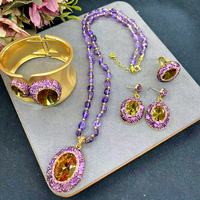 Nouveauté 2025 : Parure de bijoux irréguliers en perles dorées, cristaux et strass – Collier, boucles d'oreilles et bagues – Style rétro français avec pierres énergétiques – Idéal pour mariage et occasions spéciales