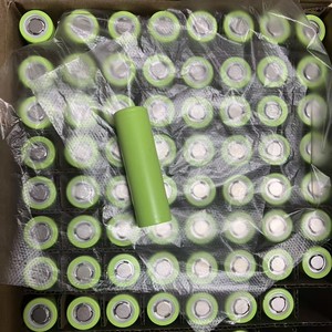 <span class=keywords><strong>Batteria</strong></span> al Litio Ricaricabile Sunpower 21700 5500mAh, Capacità <span class=keywords><strong>Massima</strong></span>, INR21700 3.7V 70A, Adatta per Droni FPV - Product Image 6